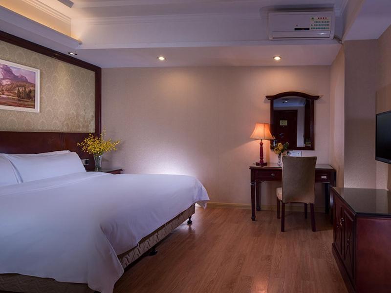 Vienna Hotel Dongguan Shi Esterno foto