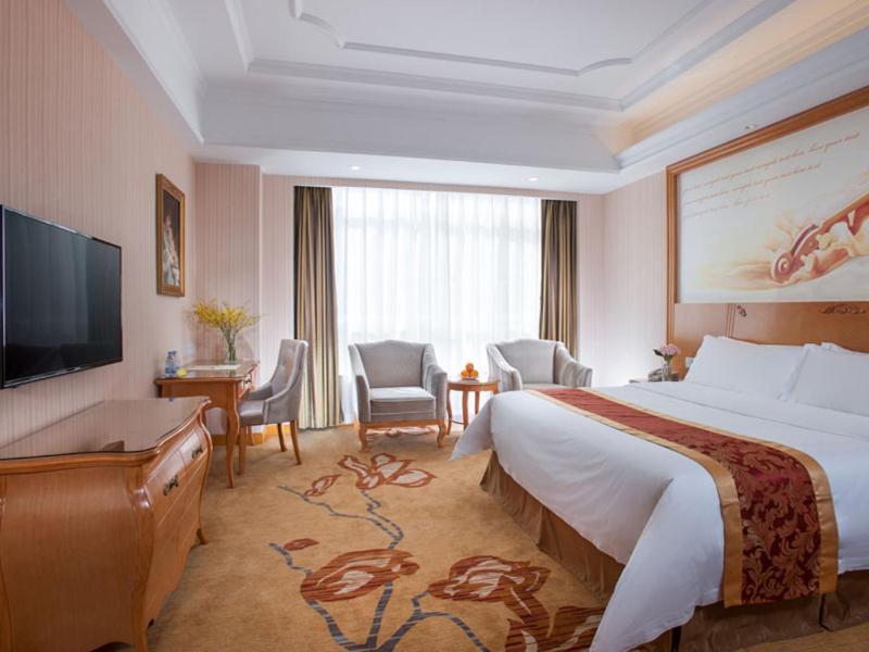 Vienna Hotel Dongguan Shi Esterno foto